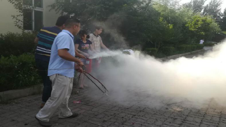 青島特斯特消防演習 青島特斯特消防演習